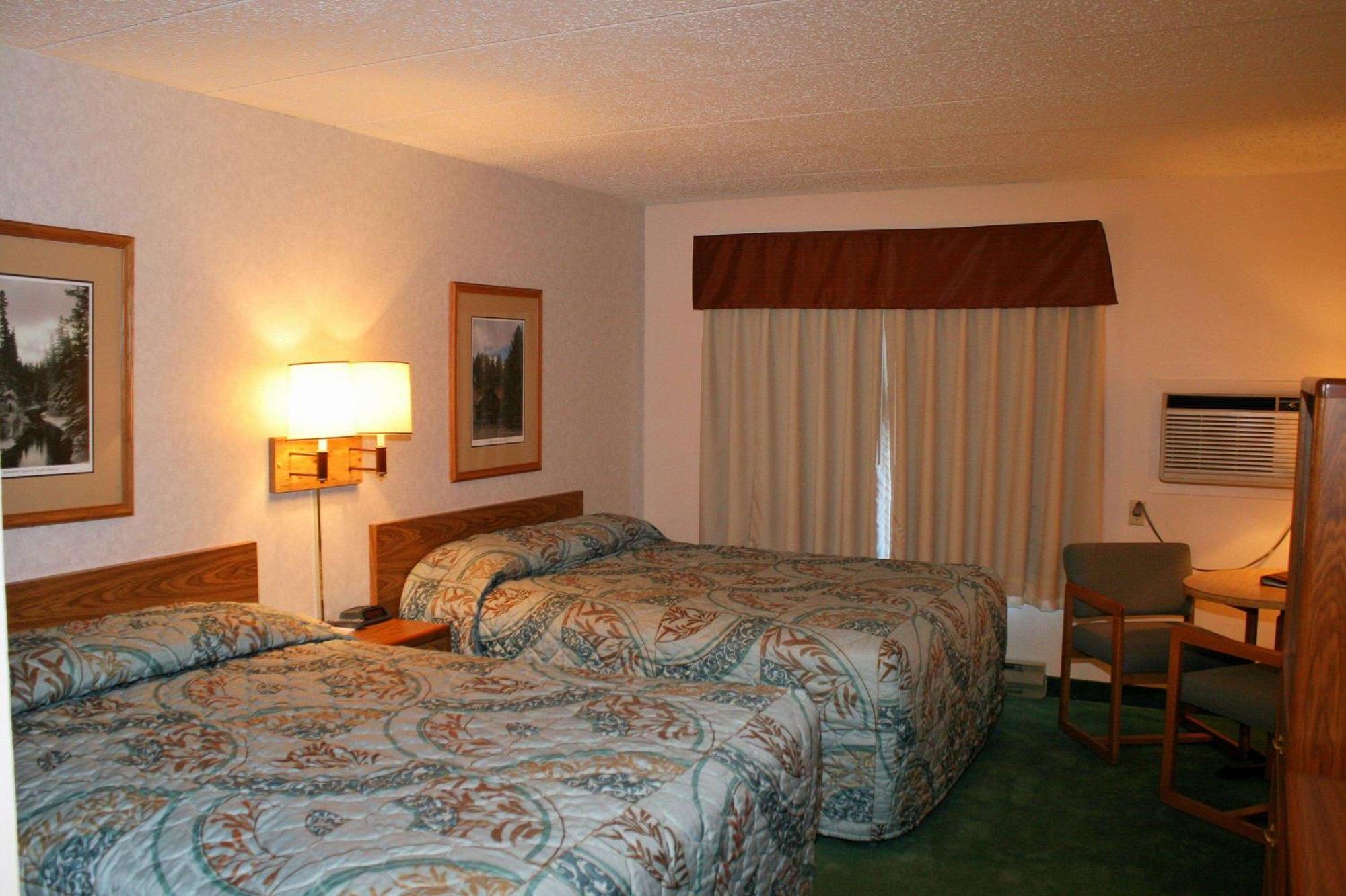 Super 8 By Wyndham Rapid City Εξωτερικό φωτογραφία