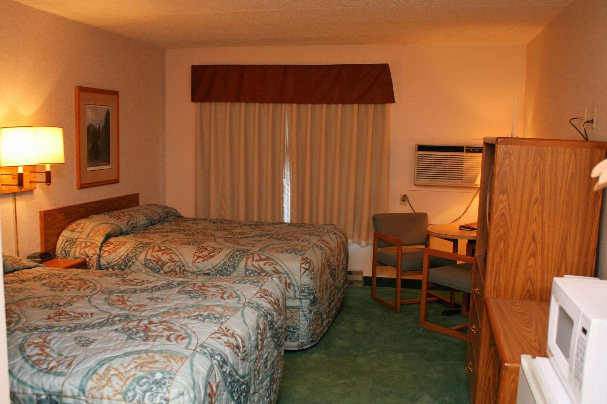 Super 8 By Wyndham Rapid City Εξωτερικό φωτογραφία